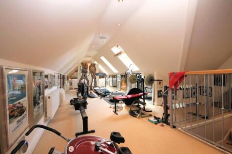 Gym/Cinema 