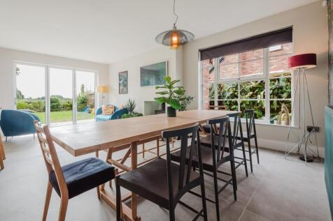 Open Plan Living Din