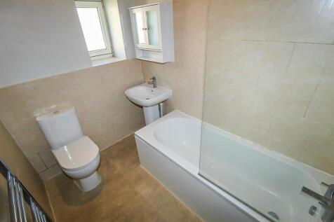 BATHROOM/W.C.