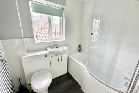 IMG-20250722-WA00...