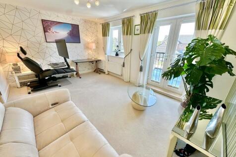 IMG-20250917-WA00...