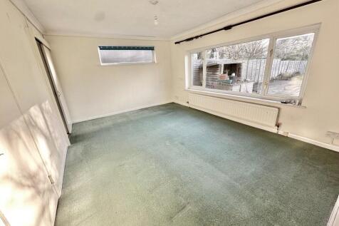 IMG-20251119-WA00...