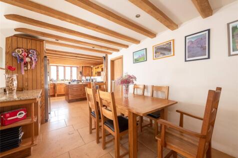 Kitchen/Breakfast Rm