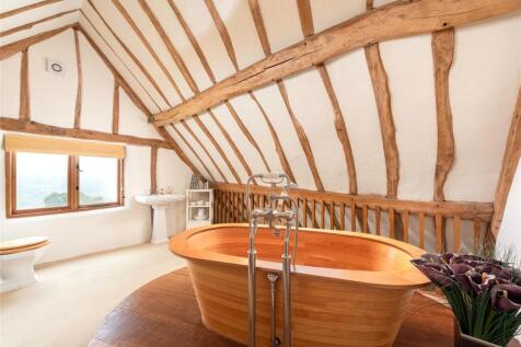 En Suite Bathroom