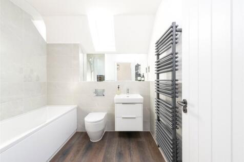 Famiuly Bathroom