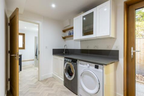 Utility Room.jpg