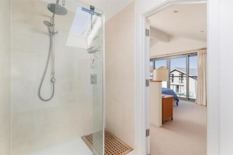 Ensuite Shower Room
