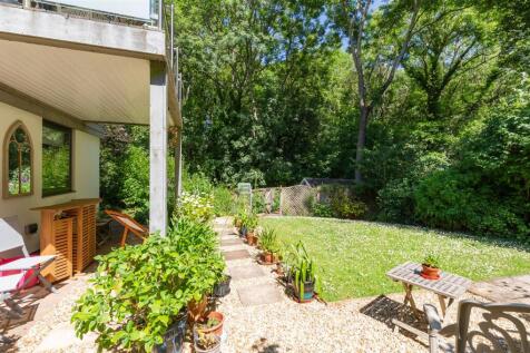 Property Image 29