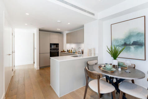 93441_Empire House Apartment  (9)_low.jpg