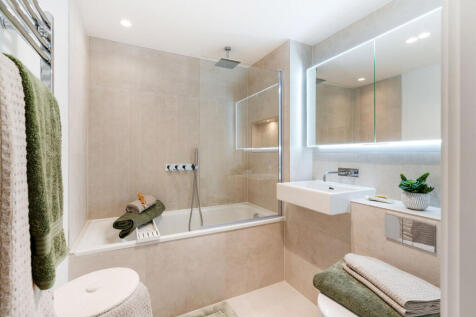 93441_Empire House Apartment  (20)_low.jpg