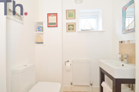 Downstairs Cloakroom WC.JPG