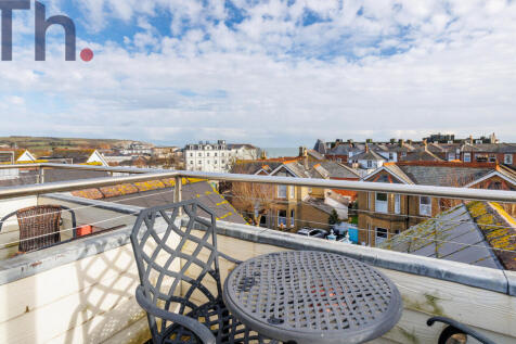 Balcony with Culver Cliff &amp; Sea Views