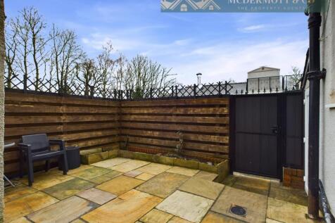 CAM03850G0-PR0071-STILL023.jpg