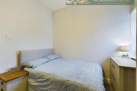 CAM03850G0-PR0071-STILL017.jpg