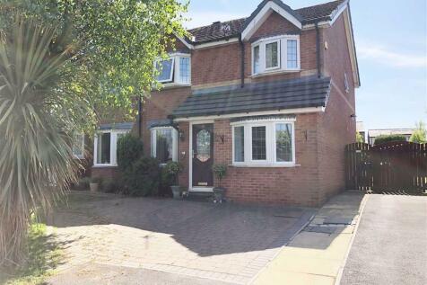 3 Bedroom Houses To Rent In Failsworth Rightmove