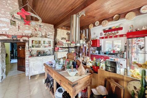 Property Image 9