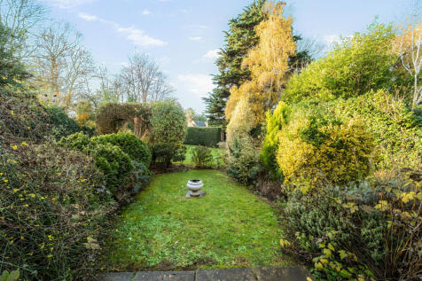 1386934-7-692ee12...