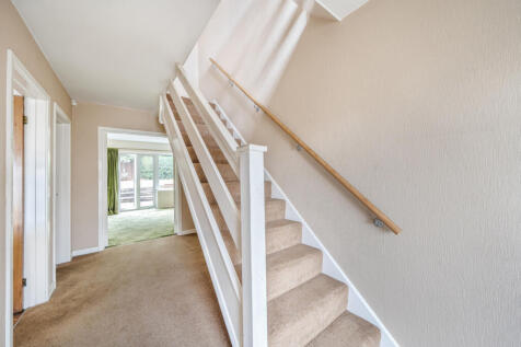 1349870-7-68b9a00...