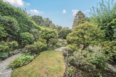 1346961-7-68b1c33...