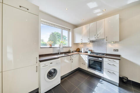 1346961-15-68b1d0...