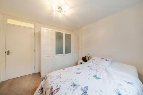 1393239-19-6943e8...