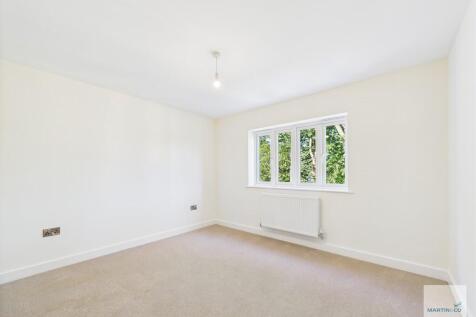 CAM03394G0-PR0348...