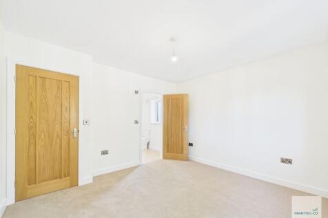 CAM03394G0-PR0348...