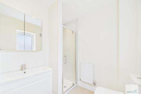 CAM03394G0-PR0348...