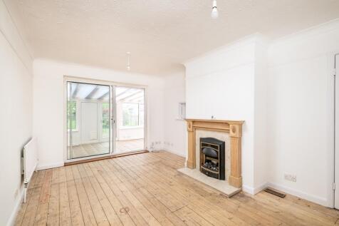 250423 - 15 High View, Bedford - 10