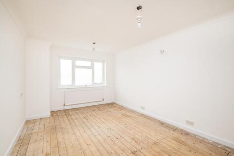 250423 - 15 High View, Bedford - 17