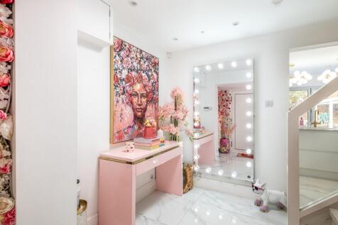 250930 - 15 Brockwell, Oakley - 05