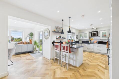 Kitchen into Garden Room