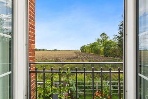 Master Bedroom Balcony View