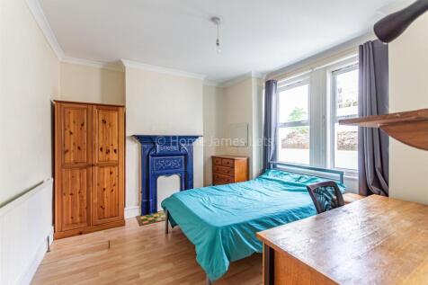 18713334 Bedroom(LGFFront)-1.jpg