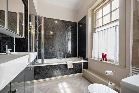 BEDROOM 1 EN-SUITE