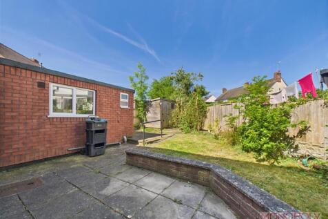 CAM03815G0-PR0246-STILL013.jpg