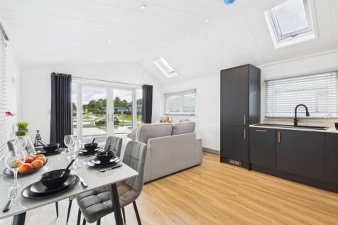 Open Plan Kitchen/Dining/Living Room