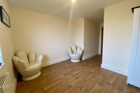 eb47512b-1e61-4cfe-9