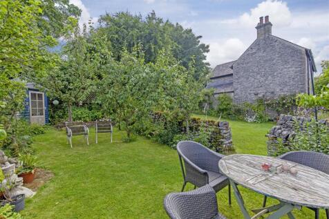 Rear External-11.jpg