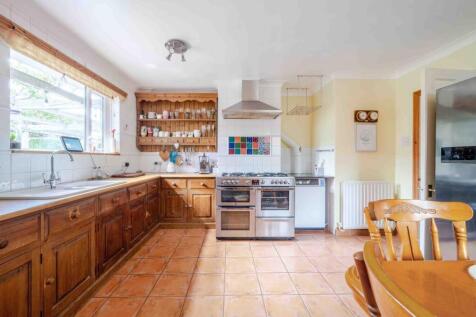 1331947-24-688a12...