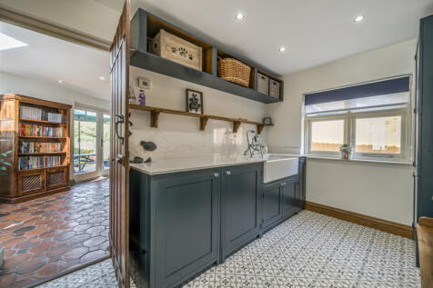 1354145-19-68c973...