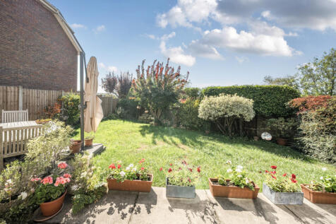 1357655-4-68cd544...