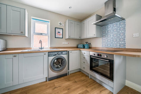 1370555-14-68f23d...