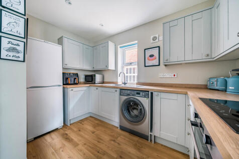 1370555-13-68f23d...