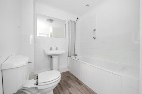 1364640-7-68f0bf8...