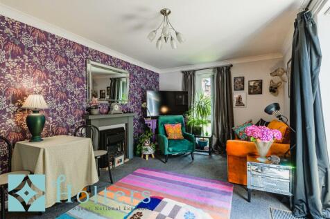 HOLT - 7 Burgess Court, Ludlow-14.jpg