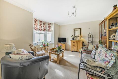 Ground floor Dining/Reception room