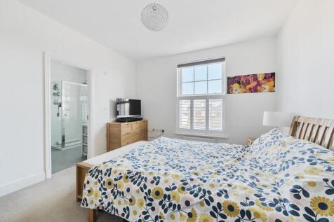 Bedrooom Ensuite