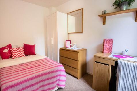 12_Nursery_Walk_Cant