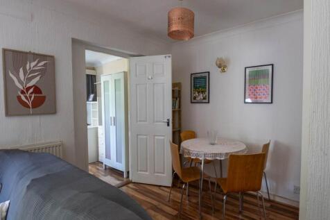 13RMC-Student-Accomm